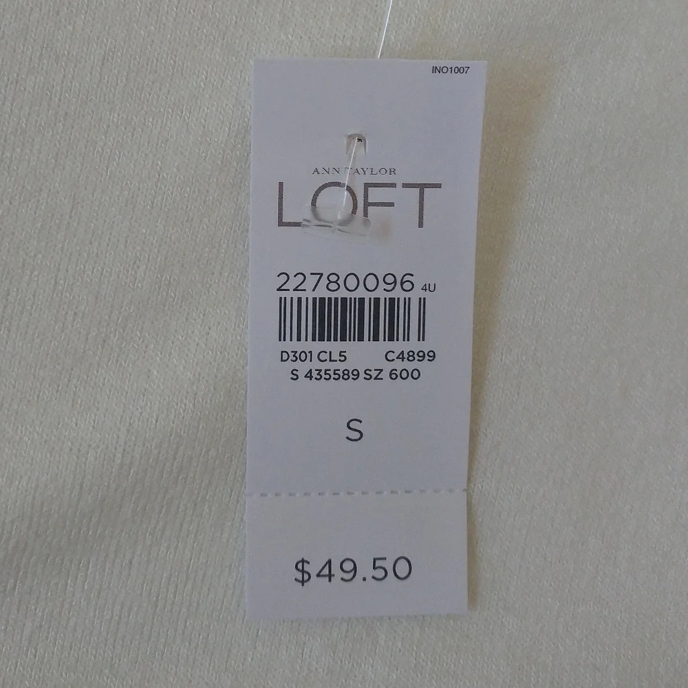 * NWT * LOFT Bell-Sleeve Top - Picture 4 of 6